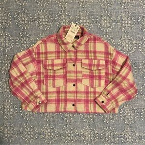NWT Zara Women’s Pink Plaid Cropped Shacket Shirt Jacket